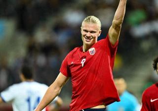 九游-关于晋级下一阶段引发热议！，哈兰德在中国队比赛中大比分获胜再创辉煌时刻的信息