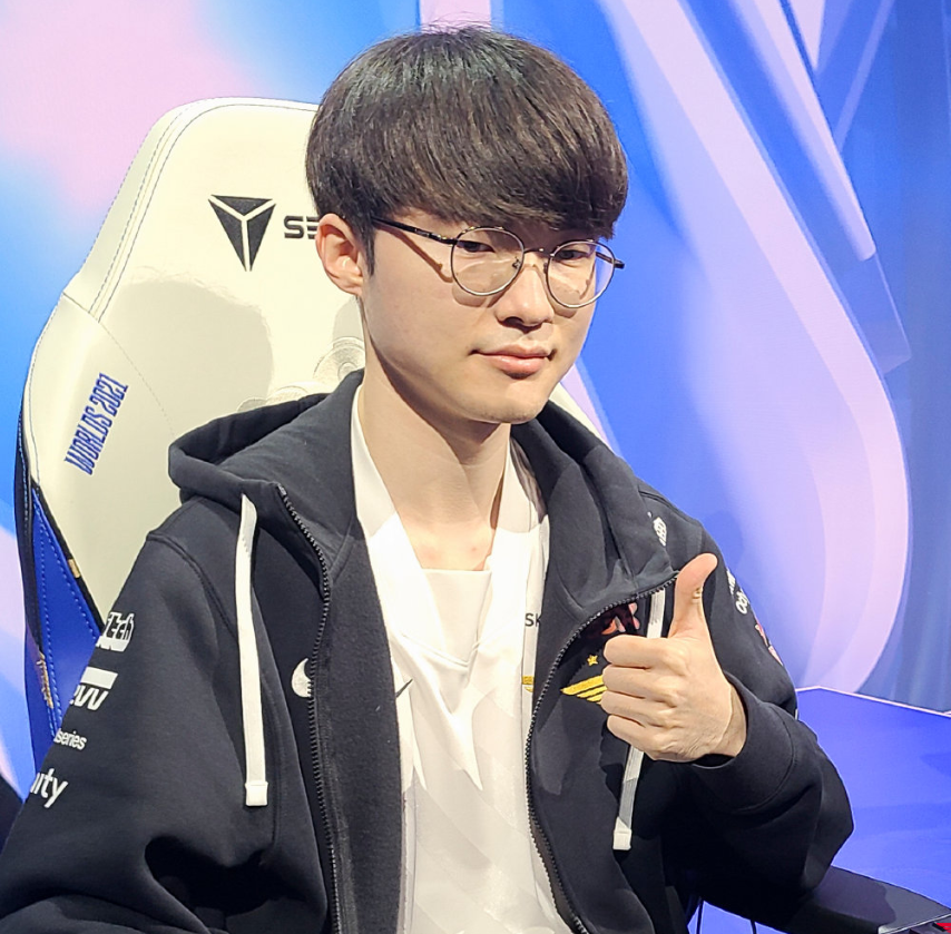 九游体育-Faker连续十场比赛得分超过高光表现，MAD挑战极限！的简单介绍