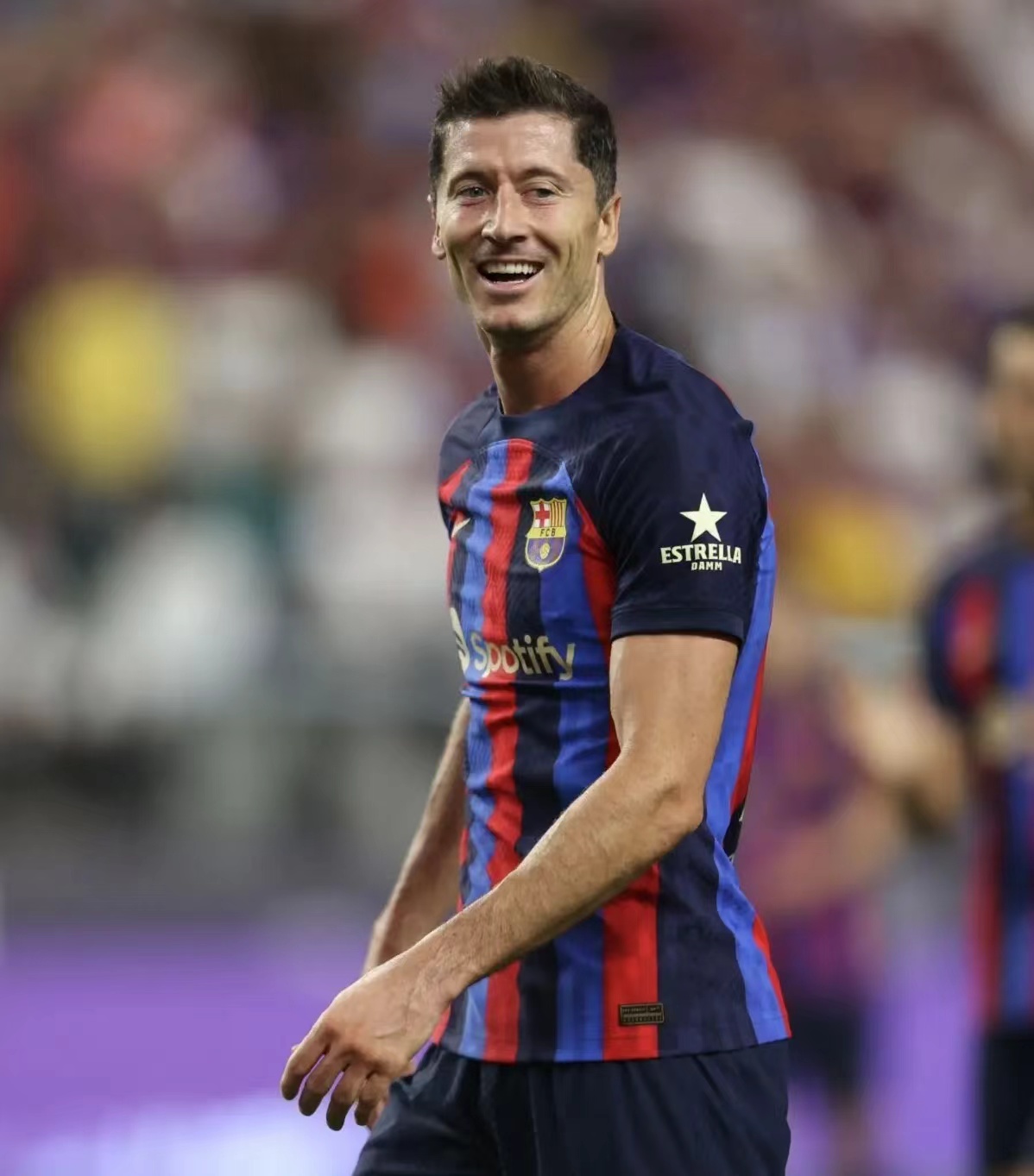 九游体育-莱万多夫斯基迎来三赛季高光表现，加拿大队球迷沸腾！的简单介绍